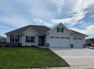 1220 Copilot Way, De Pere, WI 54115