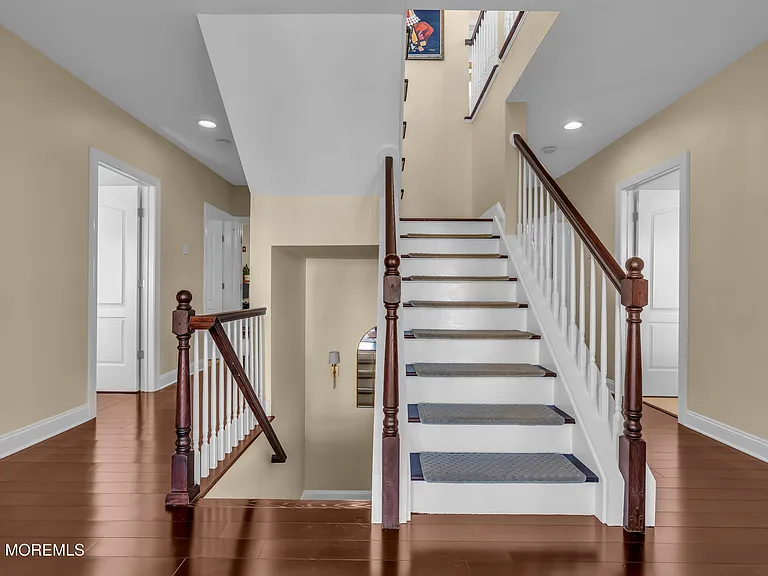 2 Tradewinds Ln — Photo 9