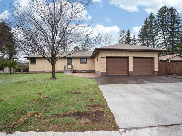 1215 14th St, Carlton, MN 55720