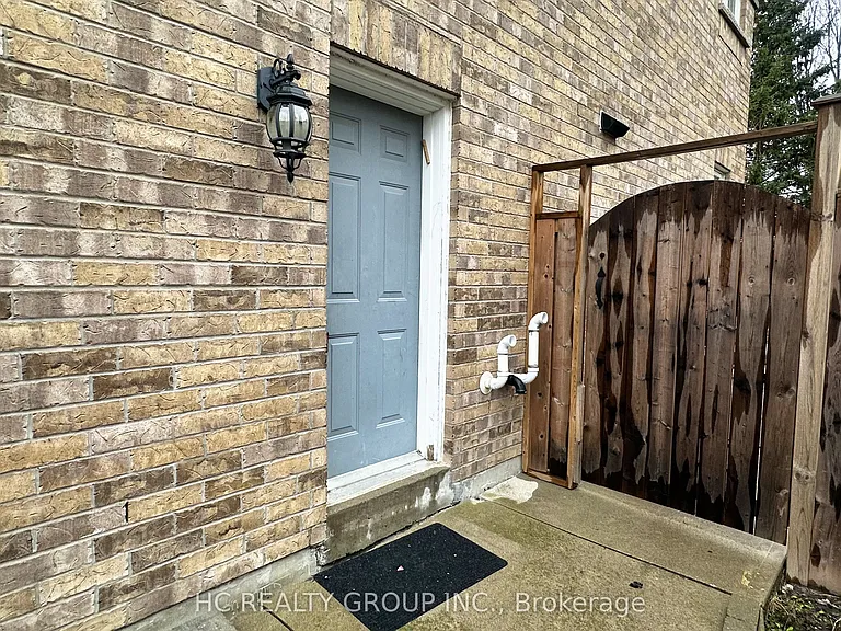 821 Walsh Ct #BASEMENT — Photo 10