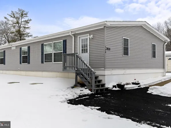 158 Wooded Dr, Doylestown, PA 18901