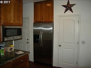5th image of 4203 SE Covell St