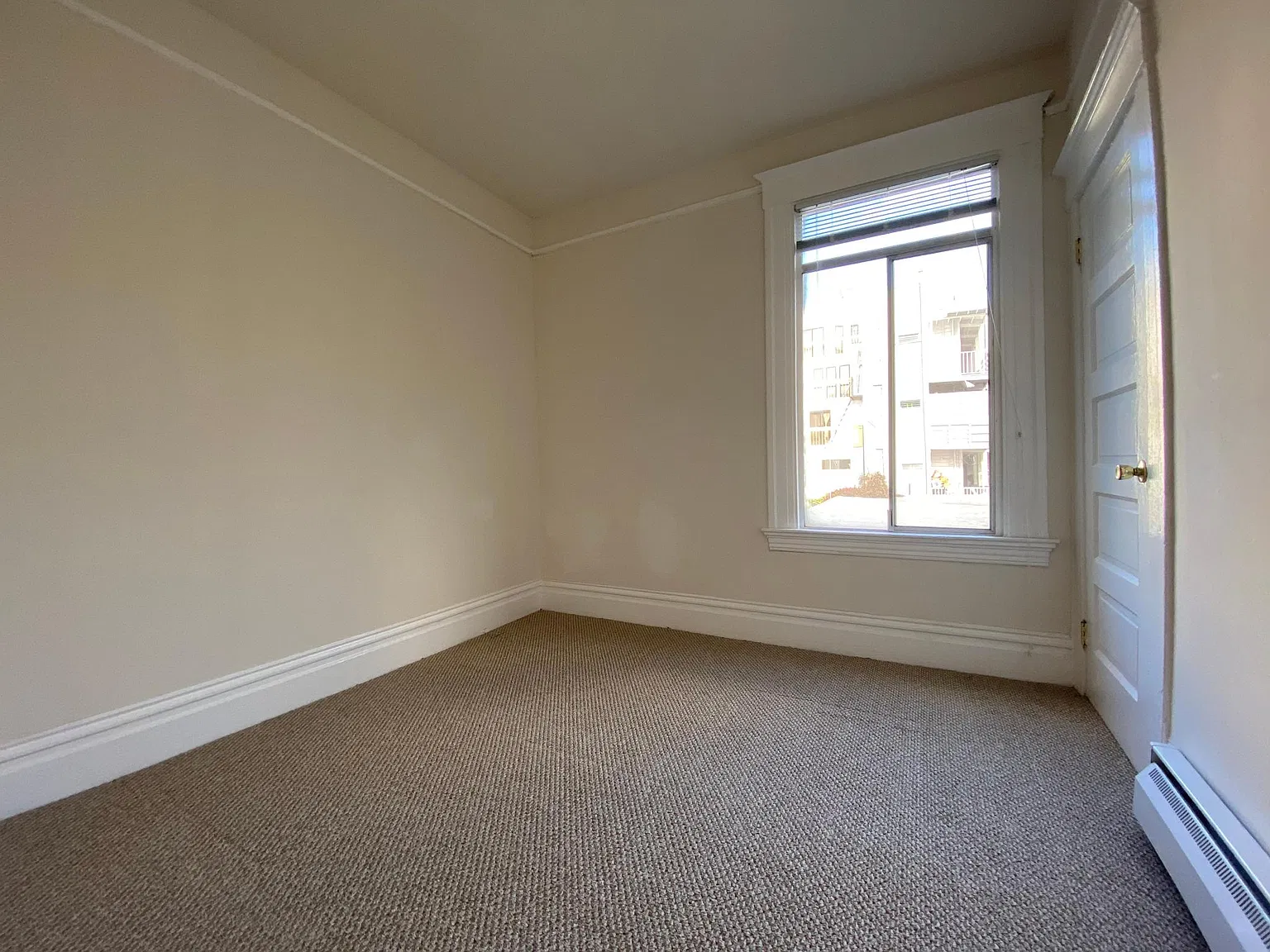 1 bed, $2,995 — Photo 3