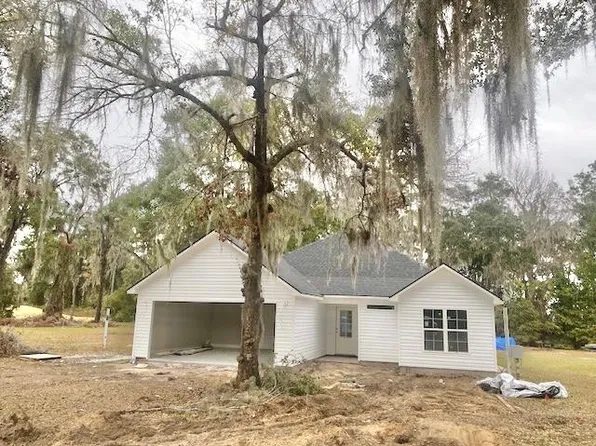 5363 Tall Oaks Dr, Lake Park, GA 31636