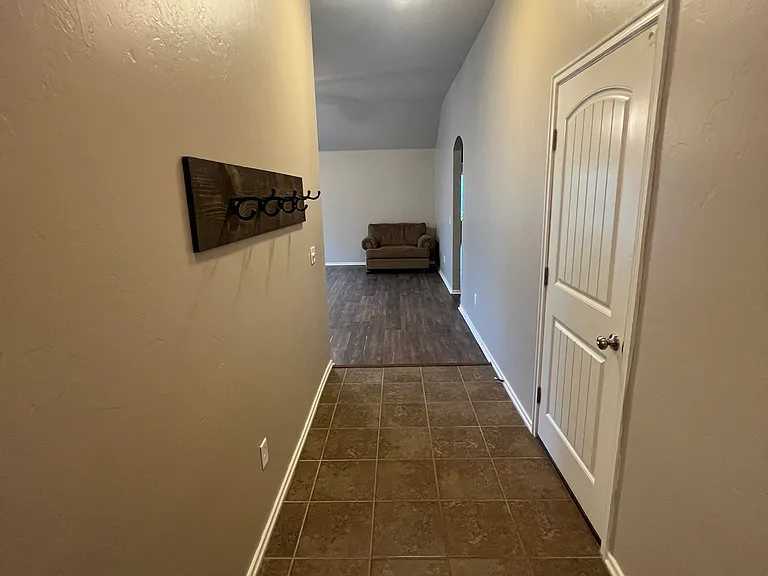 18509 Agua Dr — Photo 4