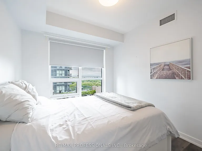 2220 Lake Shore Blvd W #909 — Photo 17