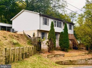 115 Old Furnace Rd, Harpers Ferry, WV 25425