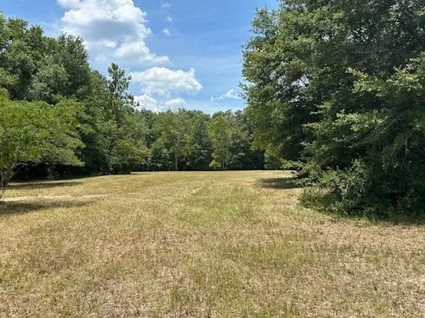 9849 NW 9th Ct, Branford, FL 32008