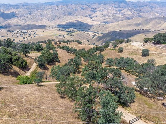 3rd image of 30326 Hart Oaks Dr.