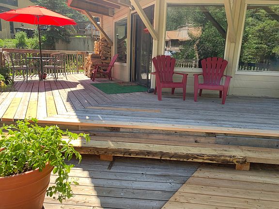 Large Deck