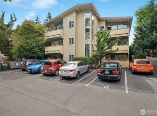 12348 33rd Ave NE, Seattle, WA 98125