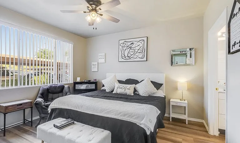 5301 E Van Buren St #1089 — Photo 11