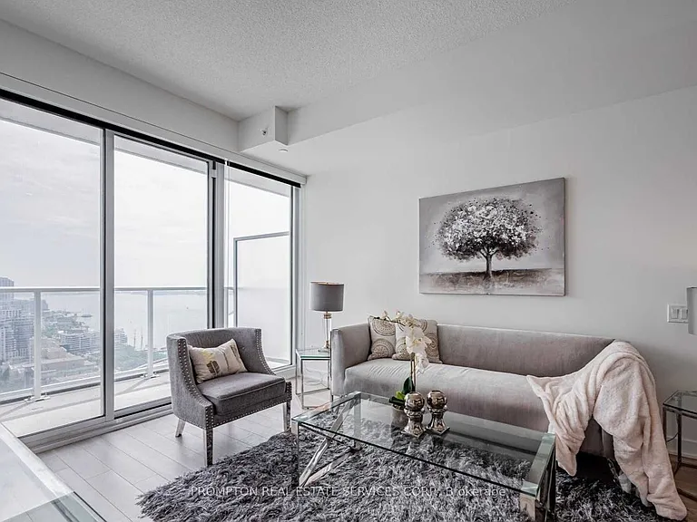 17 Bathurst St #3810 — Photo 6