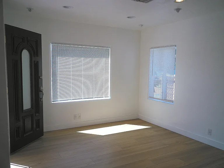 481 G St #1 — Photo 2