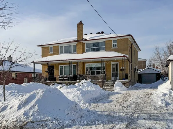 134 Giltspur Dr, Toronto, ON M3L 1M9