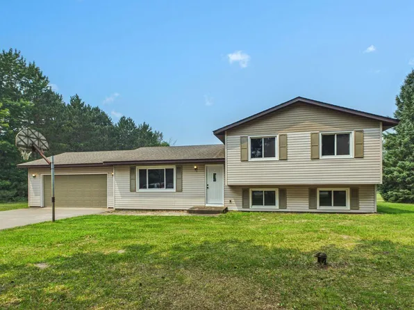 16112 Kettle River Blvd NE, Columbus, MN 55025