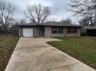 2512 Monroe St, Commerce, TX 75428