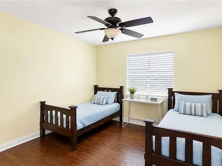 1089 Nottingham Dr — Photo 15
