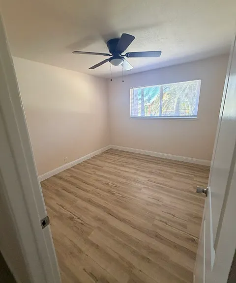 4505 25th Ave — Photo 11