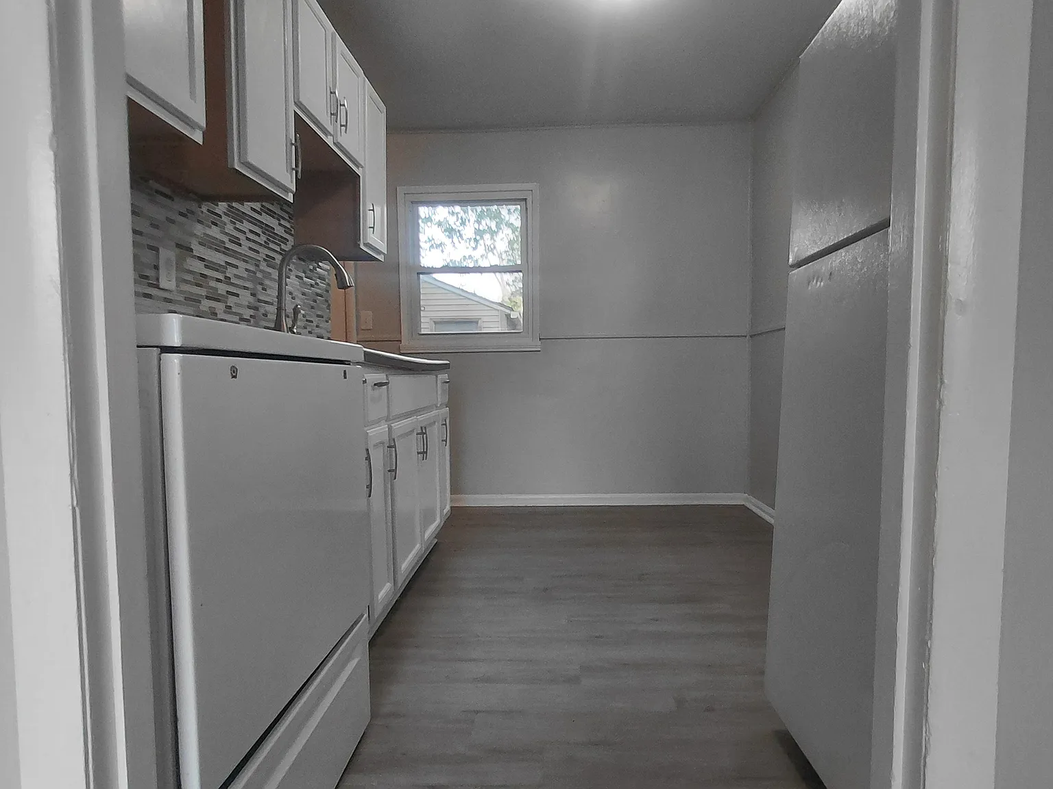 2 bed, 672 sqft, $1,090 — Photo 4