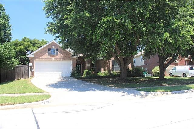 1st image of 1305 Bogard Ln