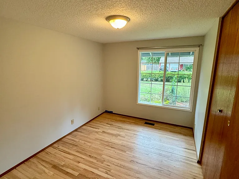 5626 SW Fernbrook Way — Photo 12
