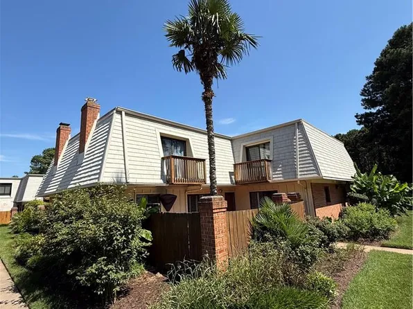 1116 Marshview Ct, Virginia Beach, VA 23451