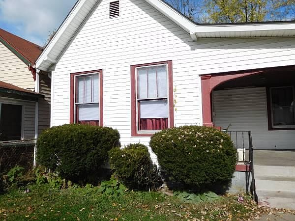 1st image of 1438 E Terrace Ave