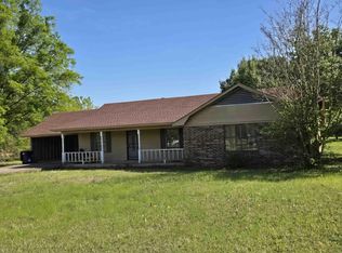 5906 Gwen Ln, Pine Bluff, AR 71603