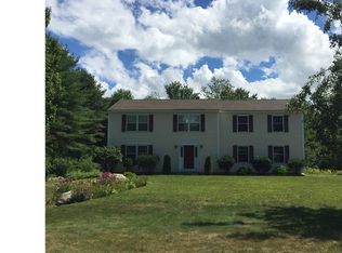 15 Boulder Dr, Gray, ME 04039
