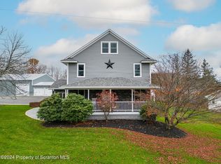 1614 Summit Lake Rd, Clarks Summit, PA 18411