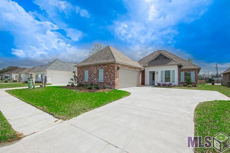 1st image of 41041 Talonwood Dr