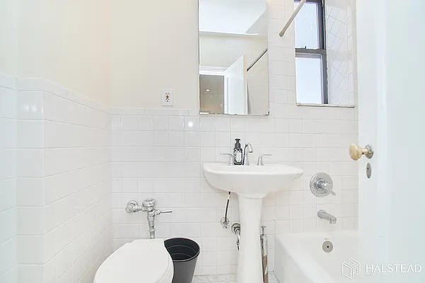 Rented by Halstead Real Estate | media 37