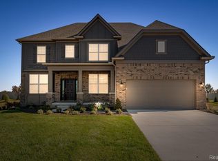 6445 Tarr Rd, Ypsilanti, MI 48197