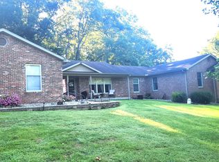 1175 N Ellsworth Pl, West Terre Haute, IN 47885