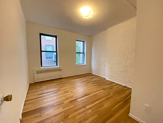 Rented by Best Apartments North Inc | media 16