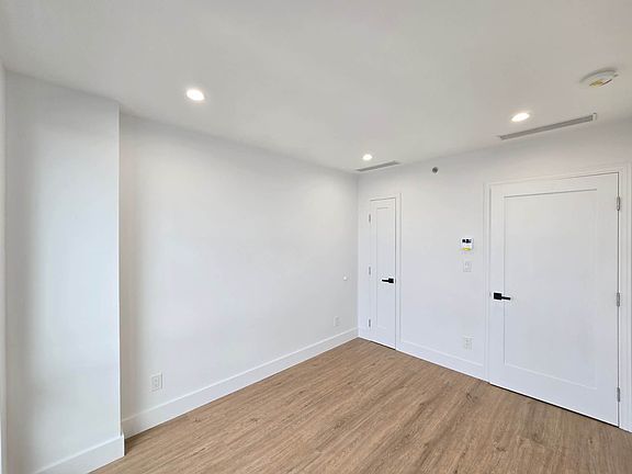 5th image of 8800 Bay Pkwy #5D