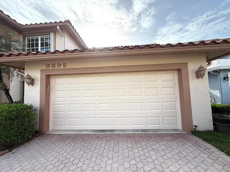 9392 Cascade Ct — Photo 58