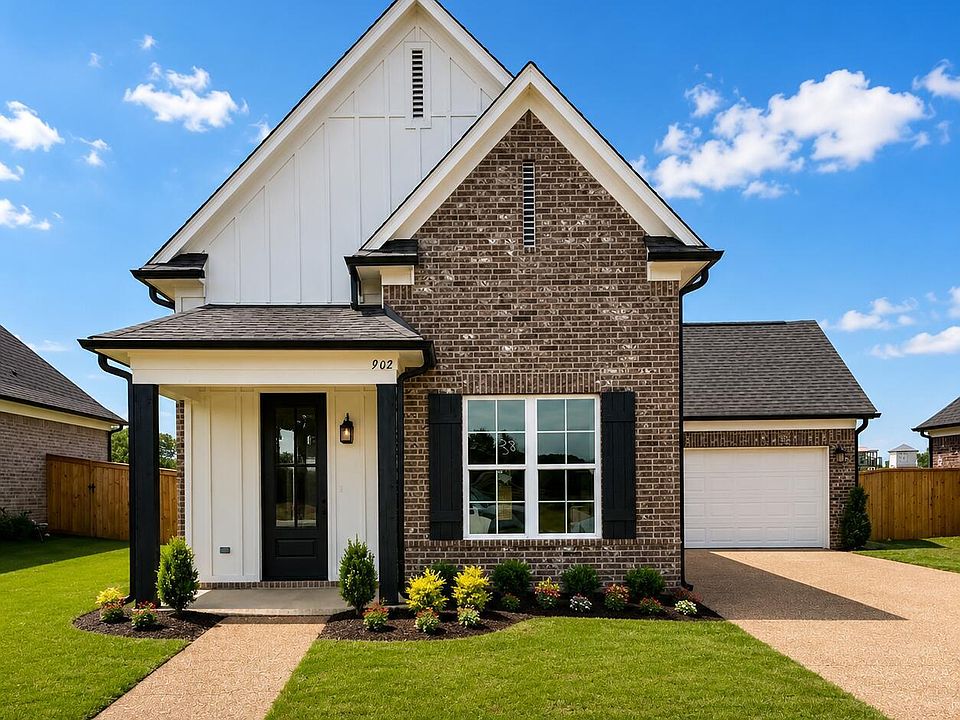 1st image of 902 Coahoma Ct