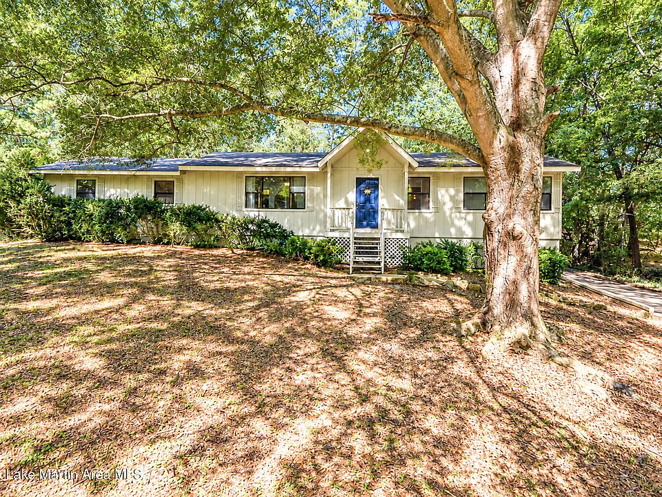 1st image of 206 Brookside Dr