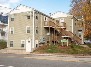 23 Mechanics St #102, Putnam, CT 06260