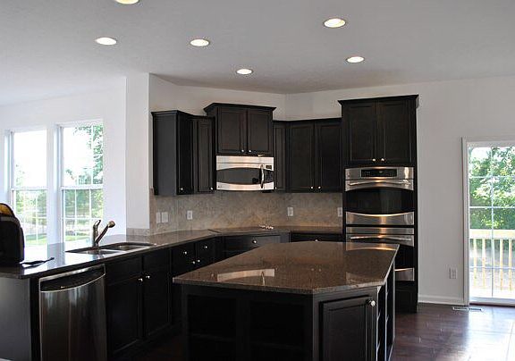 2nd image of 10176 Fantina Ln