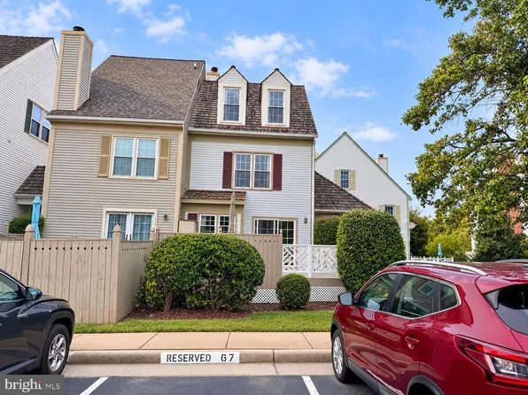 12839 Mill Brook Ct, Woodbridge, VA 22192
