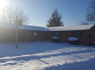 48836 215th Ave, Chariton, IA 50049
