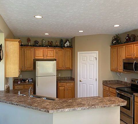 4th image of 14337 Glenbrook Dr
