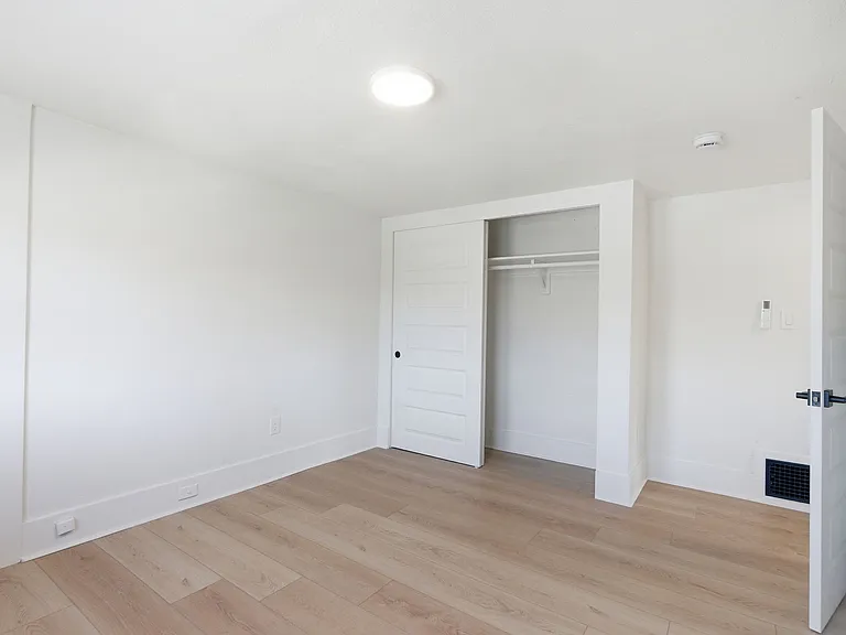 2945 NE 57th Ave — Photo 33