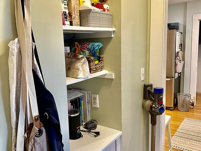 68 Willis Ave #1 — Photo 8