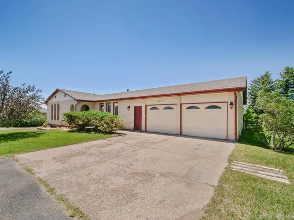 2844 Sage Dr, Laramie, WY 82070