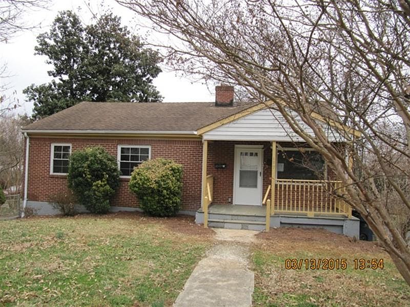 1st image of 179 Lee Ave NE