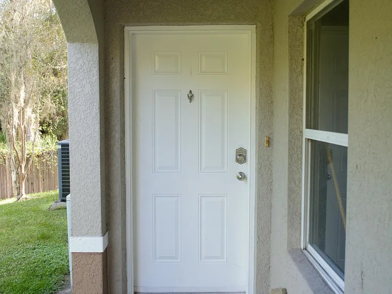10817 Thames Vista Ct — Photo 2